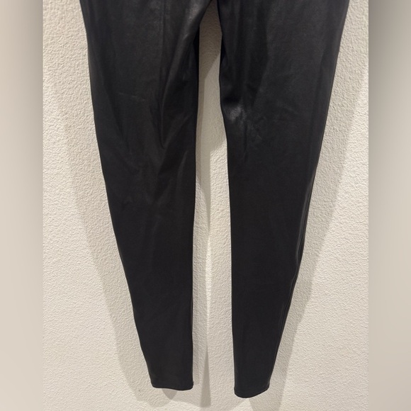 Spanx Faux Leather Black Leggings Size Large - Picture 9 of 14